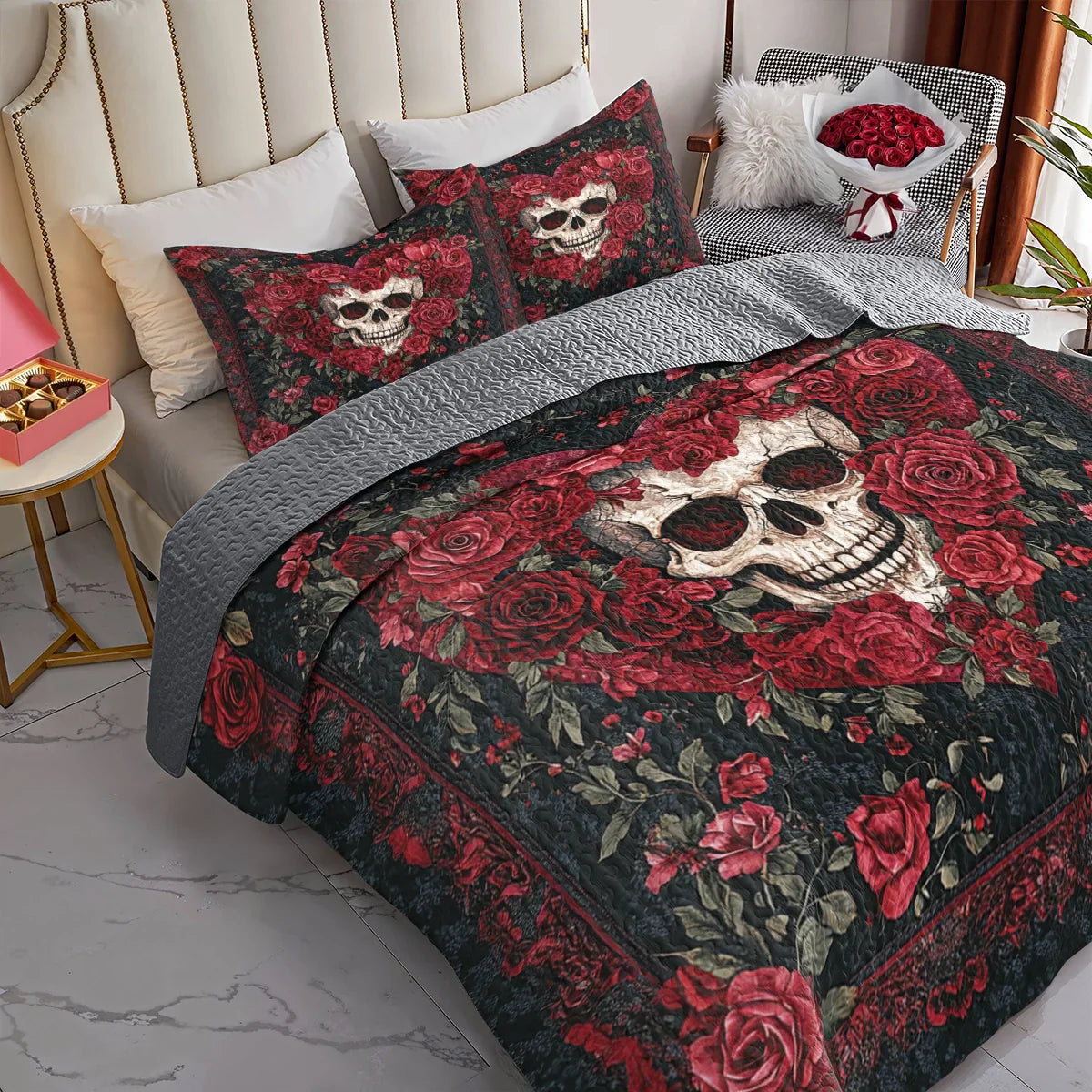 Shineful All Season Quilt 3-Piece Set - Crimson Love Gothic